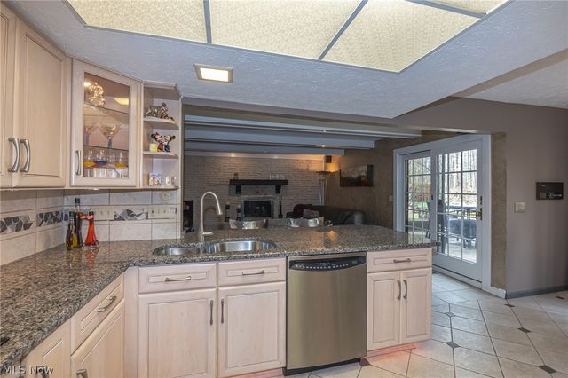 13576 Fairwinds Drive, Strongsville, OH 44136