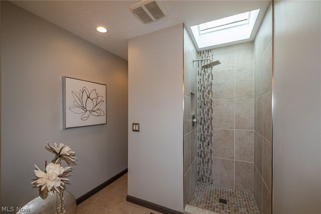 13576 Fairwinds Drive, Strongsville, OH 44136