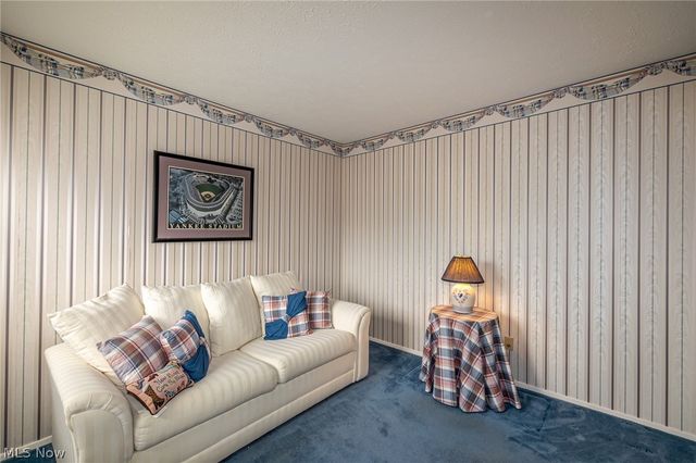 13576 Fairwinds Drive, Strongsville, OH 44136