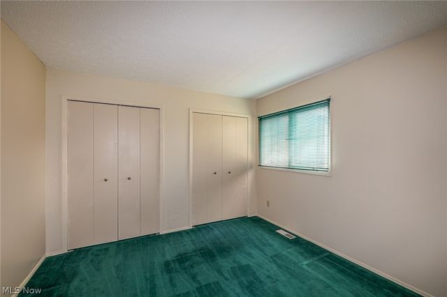 13576 Fairwinds Drive, Strongsville, OH 44136