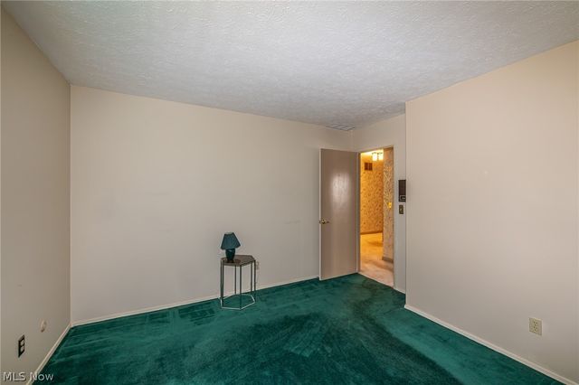 13576 Fairwinds Drive, Strongsville, OH 44136