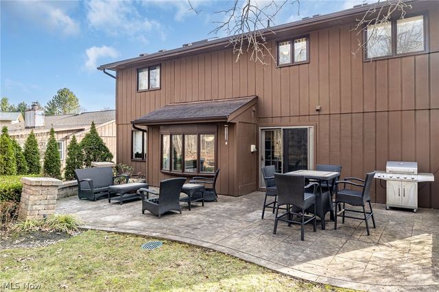 13576 Fairwinds Drive, Strongsville, OH 44136