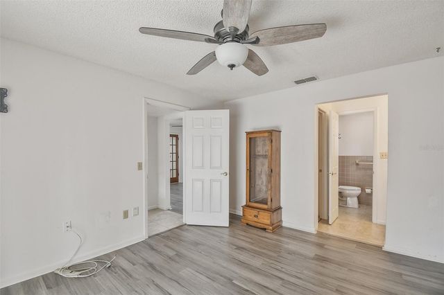 4422 TALL OAK LANE, New Port Richey, FL 34653