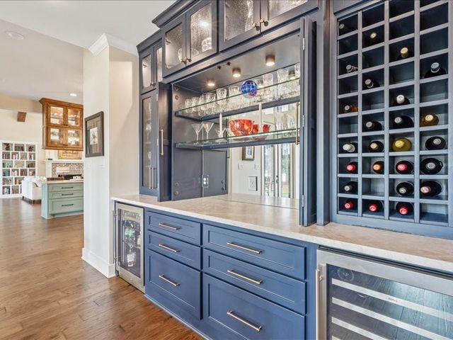 8595 Toler Pointe, Larue, TX 75770