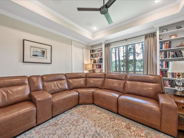 8595 Toler Pointe, Larue, TX 75770