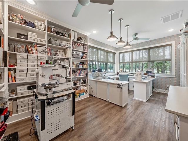 8595 Toler Pointe, Larue, TX 75770