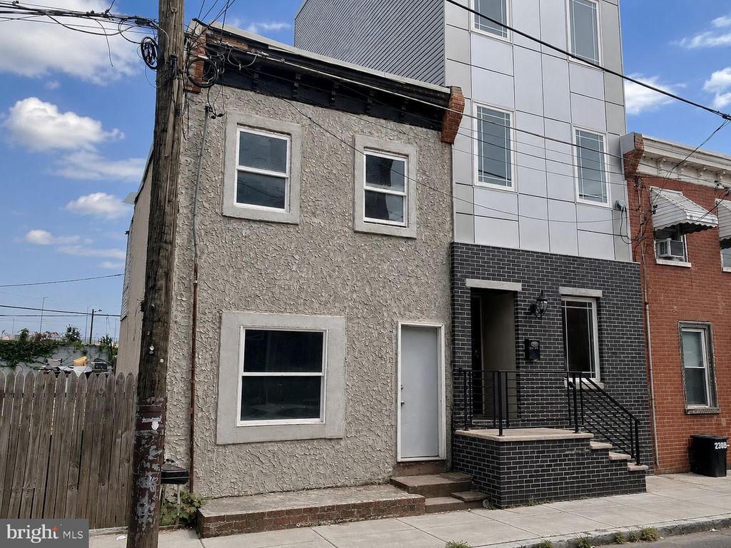 2309 E CABOT ST, Philadelphia, PA 19125