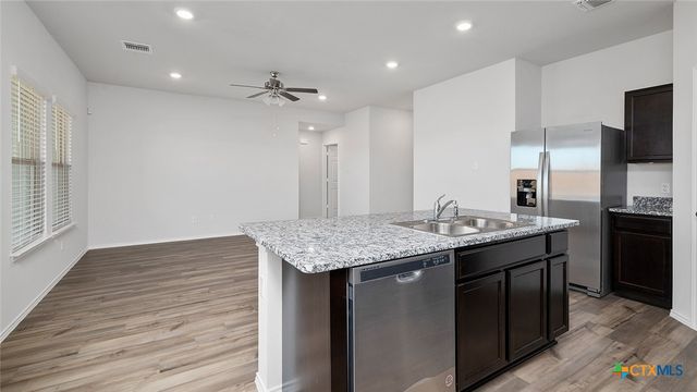 6902 Gilbert Drive, Killeen, TX 76549