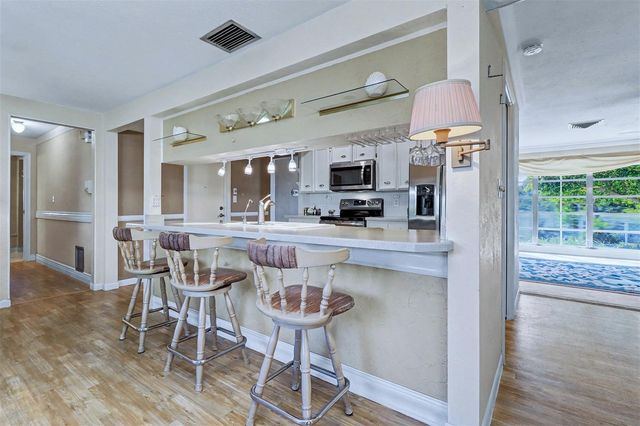 11845 66TH AVENUE, Seminole, FL 33772