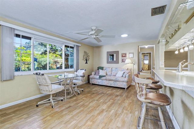 11845 66TH AVENUE, Seminole, FL 33772