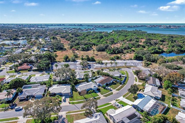 11845 66TH AVENUE, Seminole, FL 33772