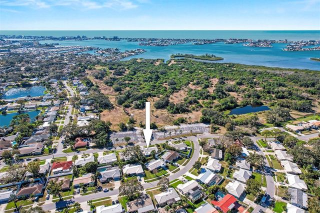 11845 66TH AVENUE, Seminole, FL 33772