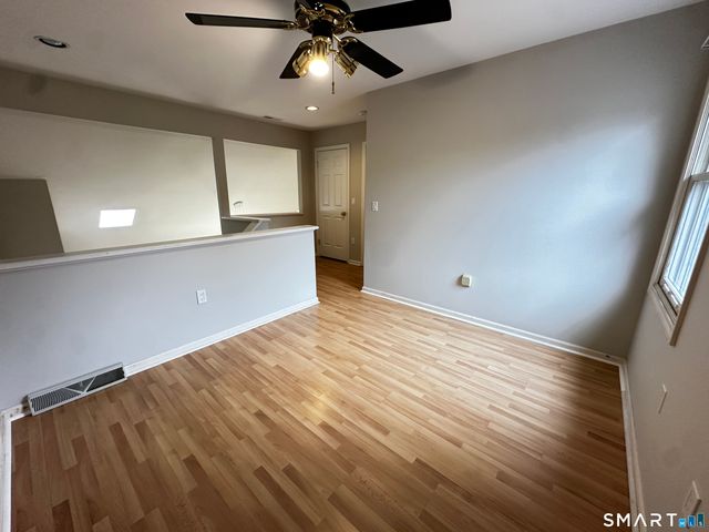 12 Canterbury Road 12, Hamden, CT 06514