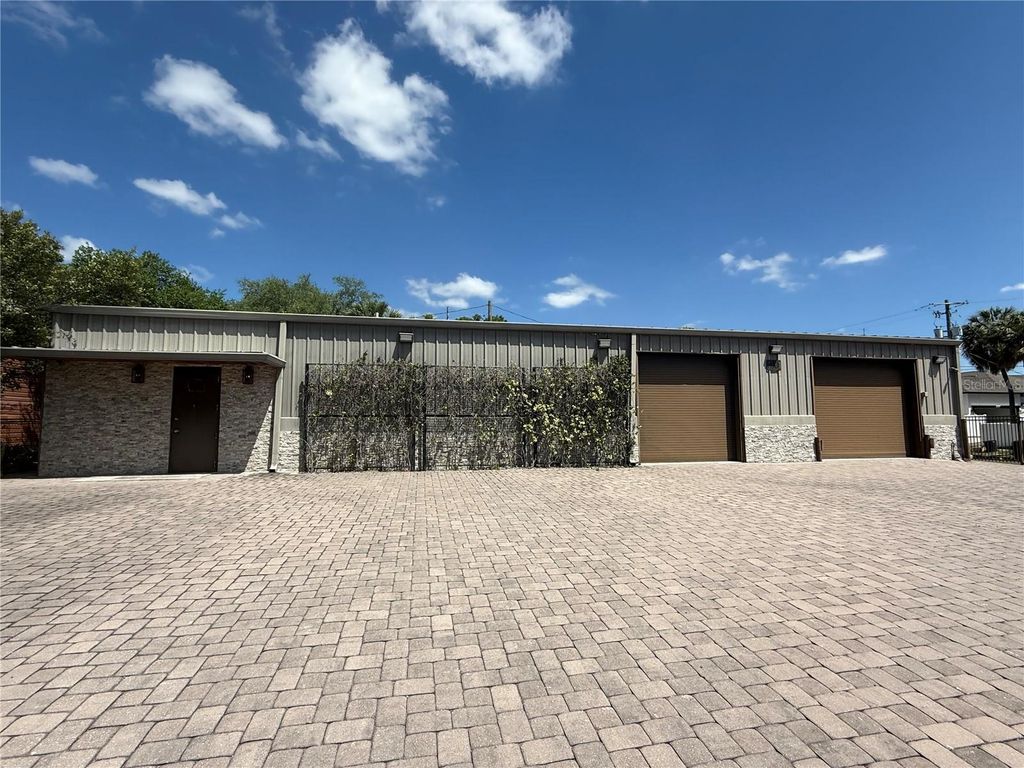 2101 W CYPRESS STREET, Tampa, FL 33606