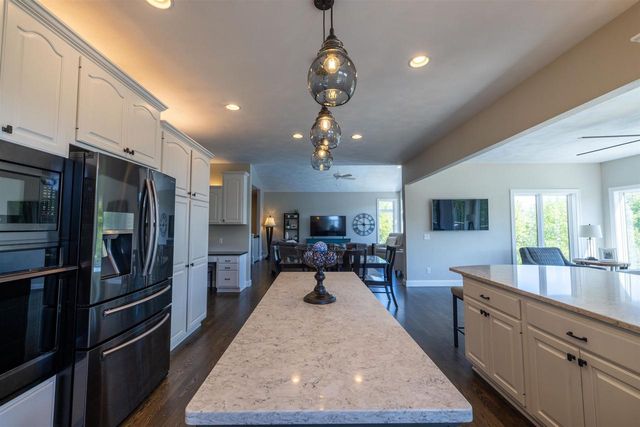 6128 Imperial Drive, Waunakee, WI 53597