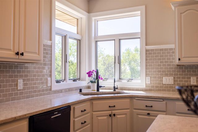 6128 Imperial Drive, Waunakee, WI 53597