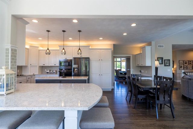 6128 Imperial Drive, Waunakee, WI 53597