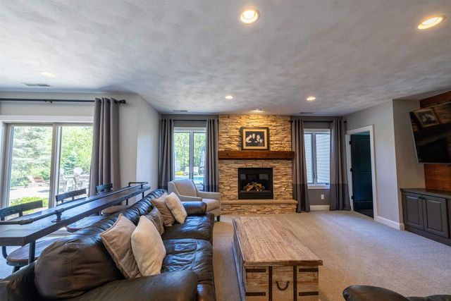 6128 Imperial Drive, Waunakee, WI 53597