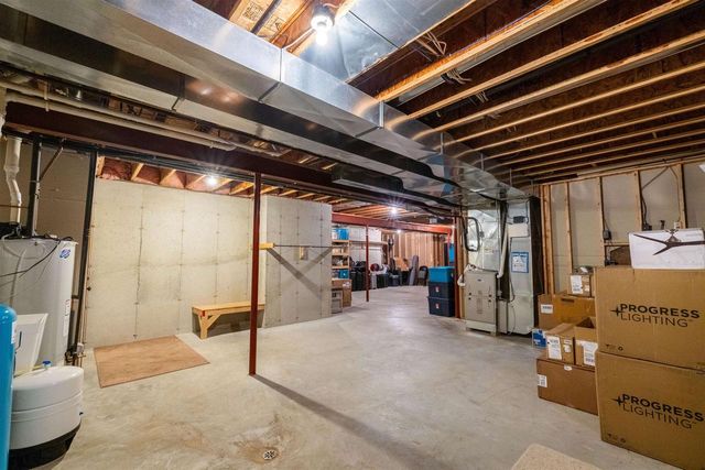 6128 Imperial Drive, Waunakee, WI 53597