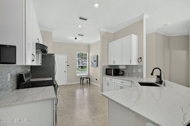 3349 WARNELL Drive, Jacksonville, FL 32216