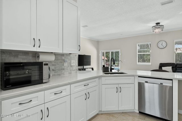 3349 WARNELL Drive, Jacksonville, FL 32216