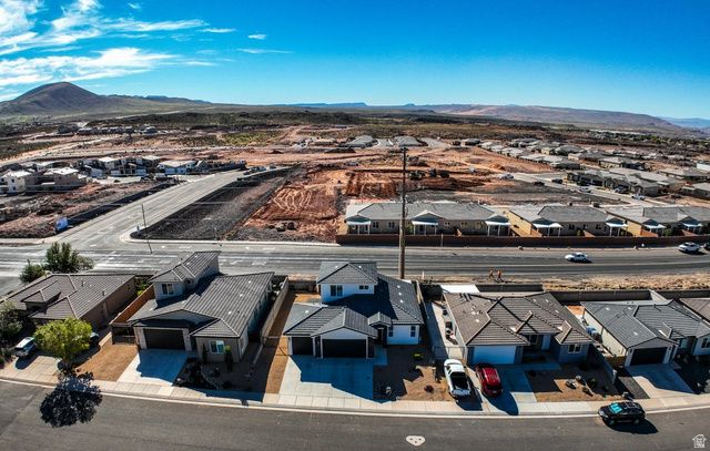 3023 W 625 N, Hurricane, UT 84737