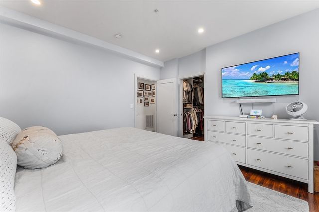 60 Carolina Ave 2, Boston, MA 02130