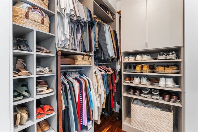 60 Carolina Ave 2, Boston, MA 02130