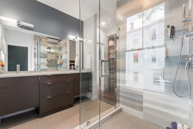 60 Carolina Ave 2, Boston, MA 02130