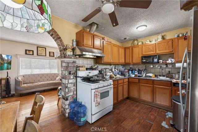 2437 Bloomdale, Duarte, CA 91010