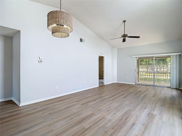 12405 EAGLESWOOD DRIVE D, Hudson, FL 34667