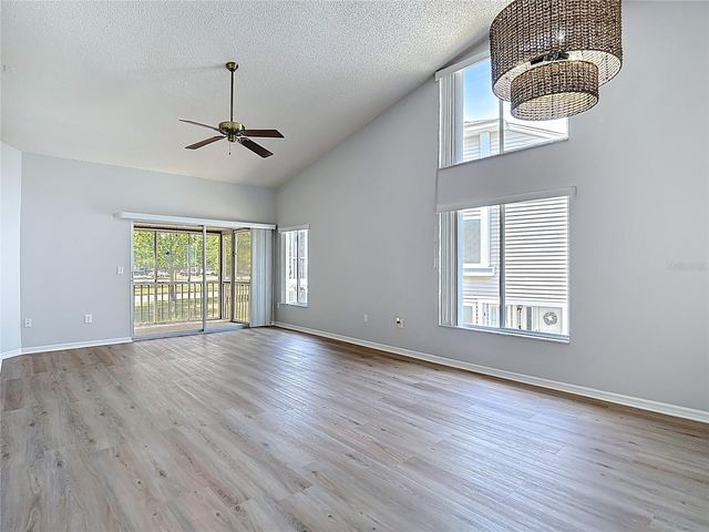 12405 EAGLESWOOD DRIVE D, Hudson, FL 34667