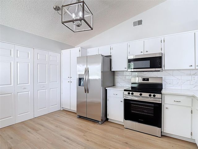 12405 EAGLESWOOD DRIVE D, Hudson, FL 34667
