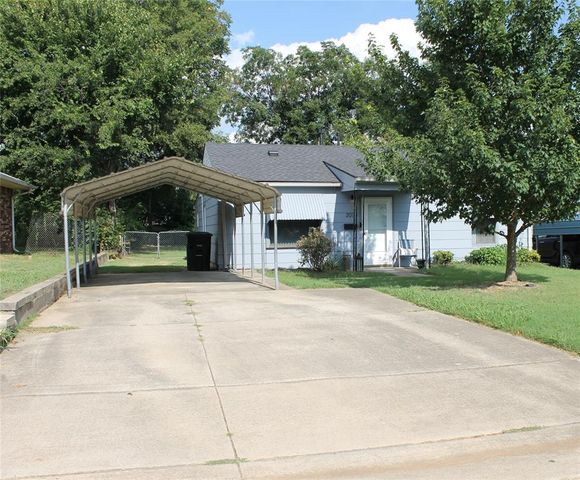 209 S Ruth Avenue, Shawnee, OK 74801