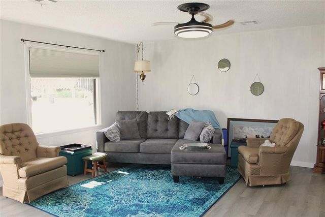 209 S Ruth Avenue, Shawnee, OK 74801