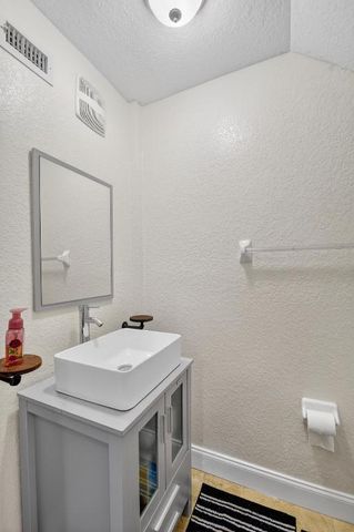 4322 Emerald Vista, Lake Worth, FL 33461