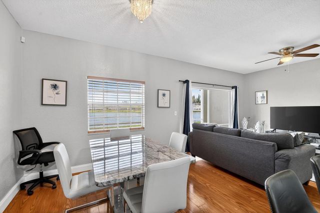 4322 Emerald Vista, Lake Worth, FL 33461