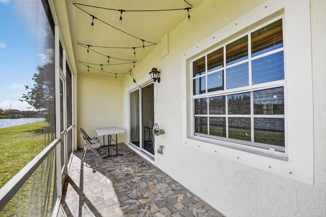 4322 Emerald Vista, Lake Worth, FL 33461