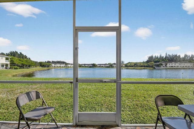 4322 Emerald Vista, Lake Worth, FL 33461