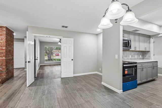 2134 Cedar Run, San Antonio, TX 78245