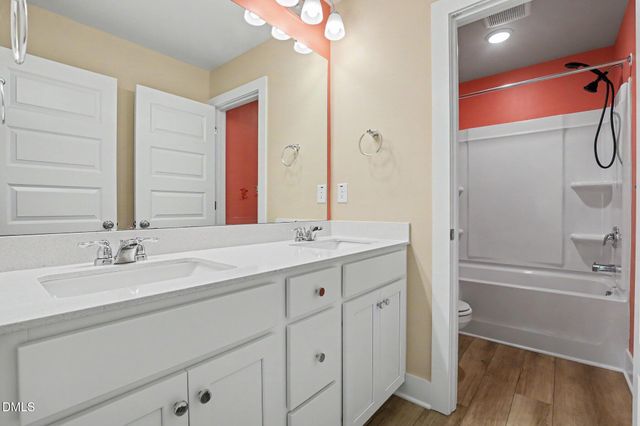 608 Barbour Farm Lane, Four Oaks, NC 27524