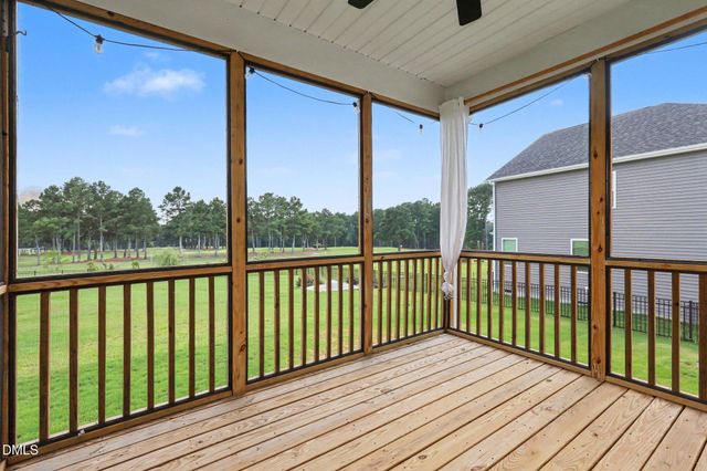 608 Barbour Farm Lane, Four Oaks, NC 27524