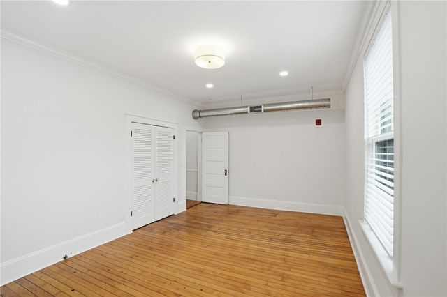 82 High Street 1S, Bristol, RI 02809