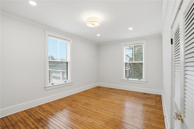82 High Street 1S, Bristol, RI 02809