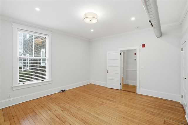 82 High Street 1S, Bristol, RI 02809