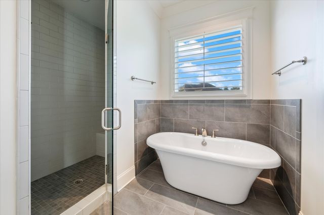 4174 Old Light Cir, Arrington, TN 37014