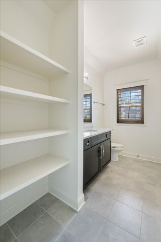 4174 Old Light Cir, Arrington, TN 37014