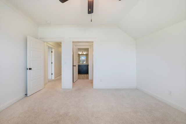 4174 Old Light Cir, Arrington, TN 37014