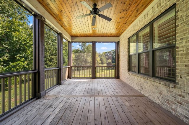 4174 Old Light Cir, Arrington, TN 37014