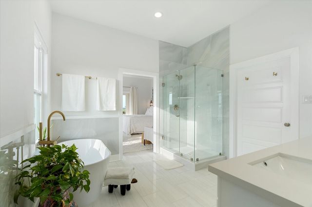 3815 Mitote Drive, Galveston, TX 77554